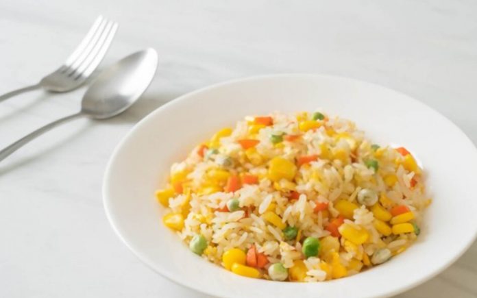 Crispy Corn Fried Rice Recipe | Sweet Corn Fried Rice Recipe | Chinese Corn Fried Rice Recipe